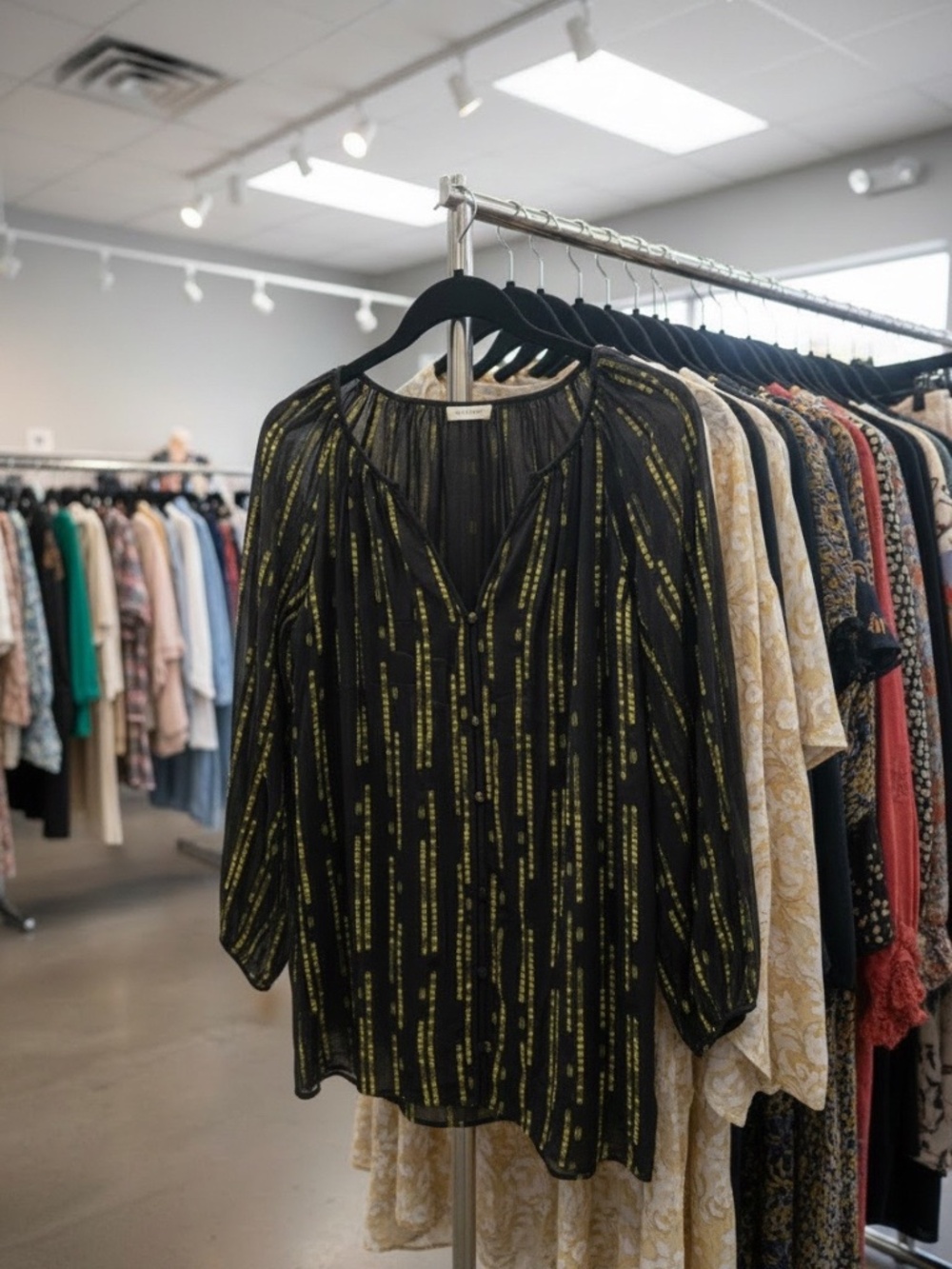 NWOT Shoshanna Gold and Black Metallic Silk Blend Striped Blouse Size 4